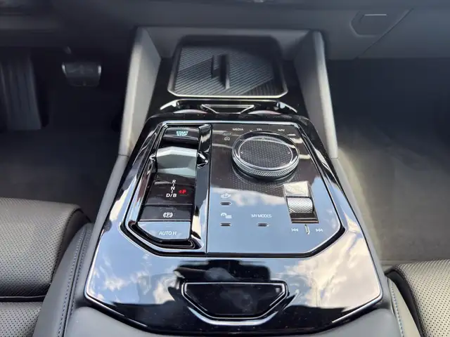 BMW i5 xDrive40 83,9kWh Ansicht 15