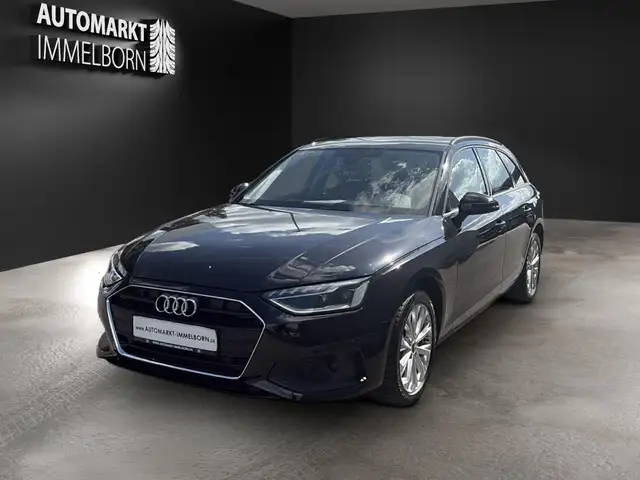 Audi A4 view 3