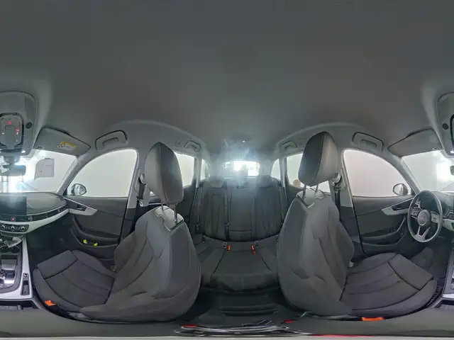 Audi A4 view 7