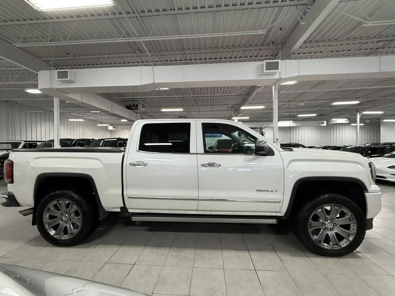 GMC Sierra 1500 снимка GMC Sierra 1500