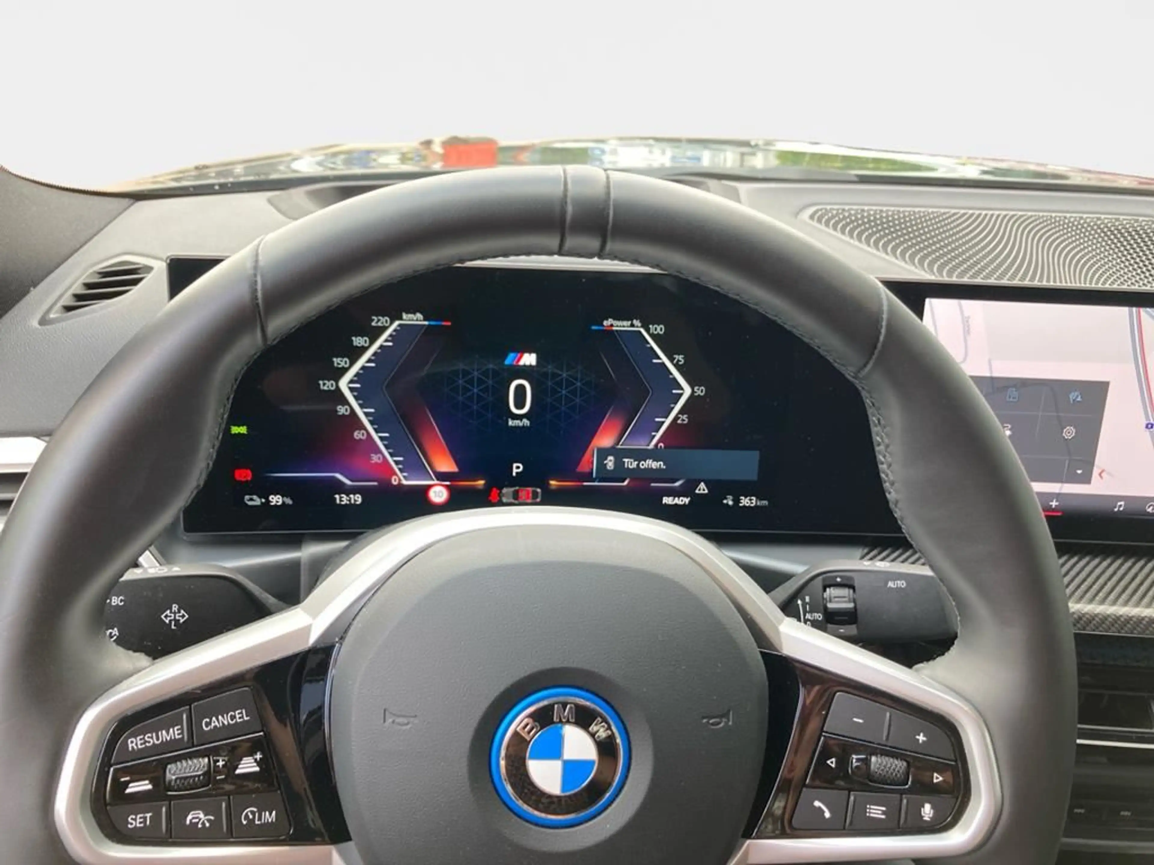 BMW i4 M Sport Pro — photo 14