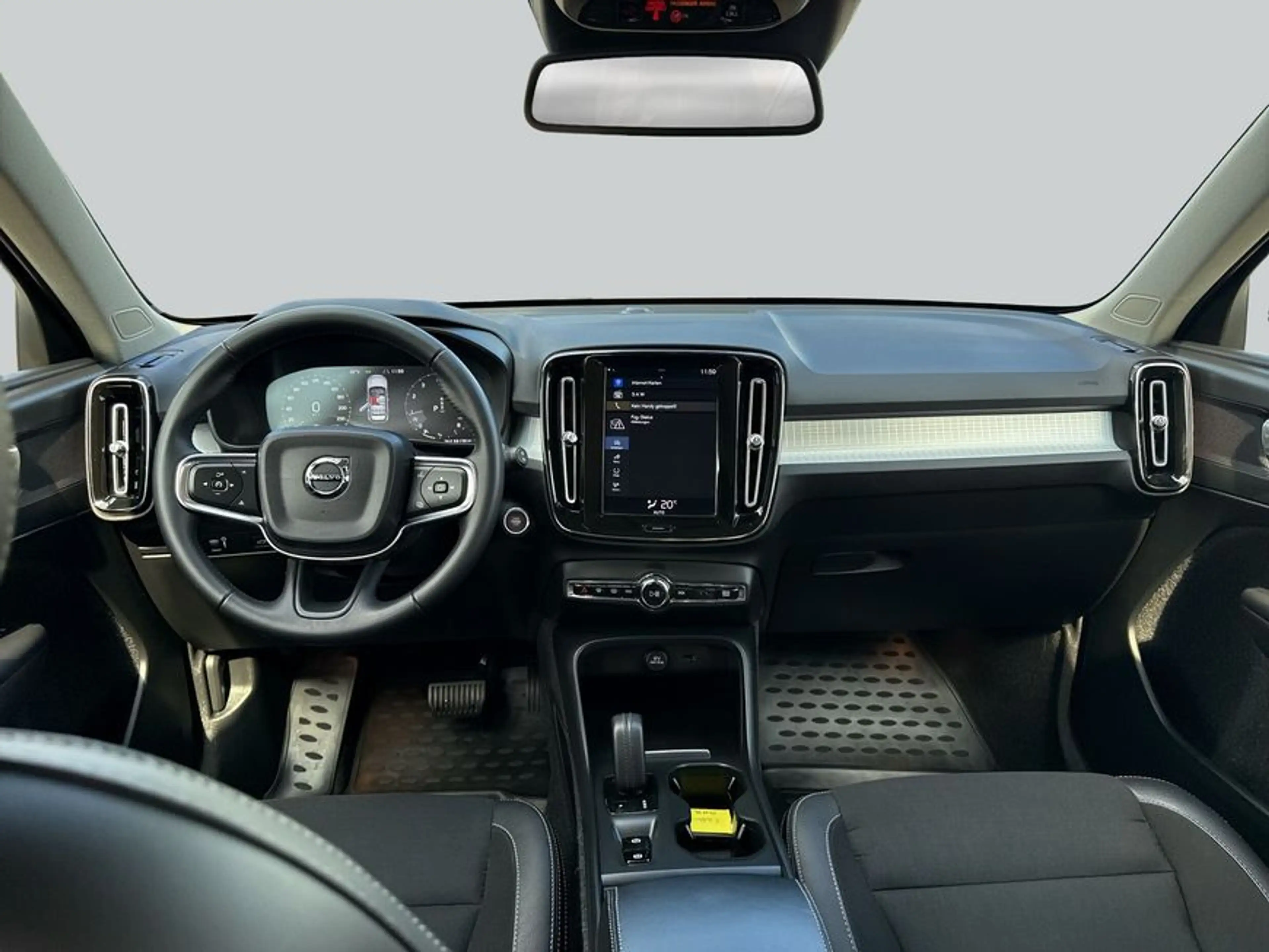 Volvo XC40 XC40 T4 Geartronic Momentum — photo 13