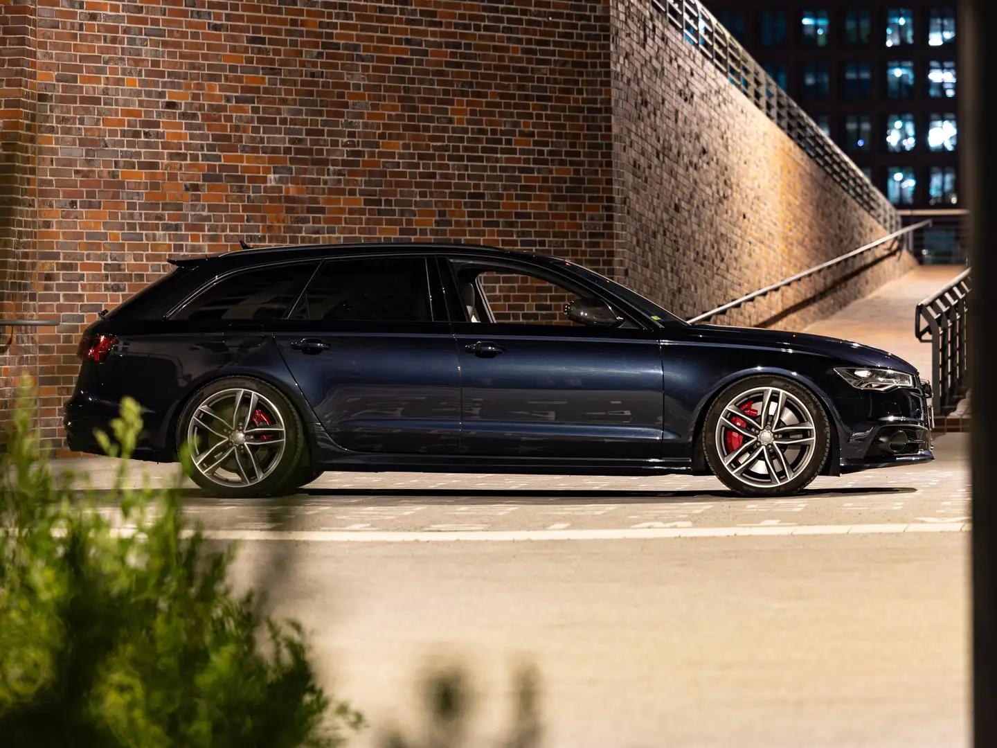 Audi S6 S6 Avant Blau - 2