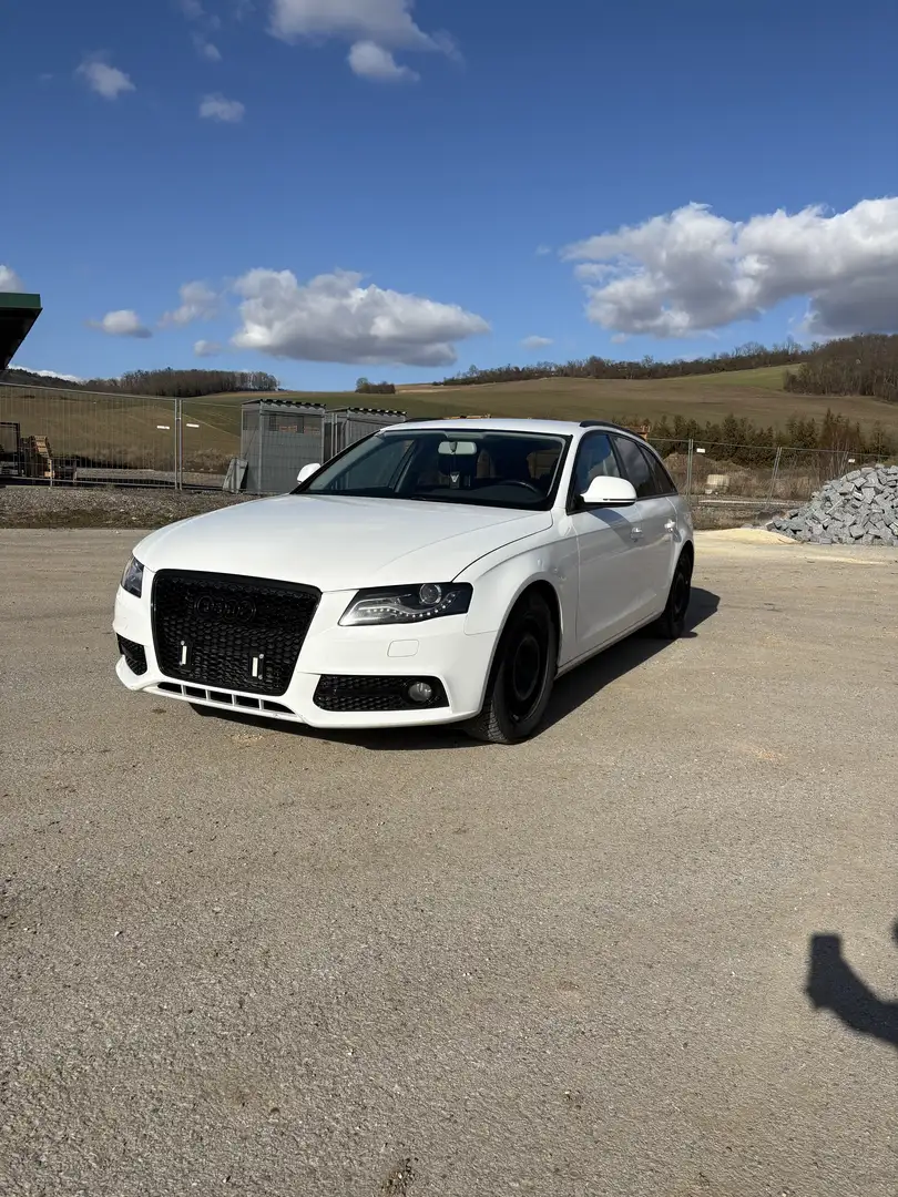 Audi A4 Avant 2,0 TDI DPF Weiß - 1