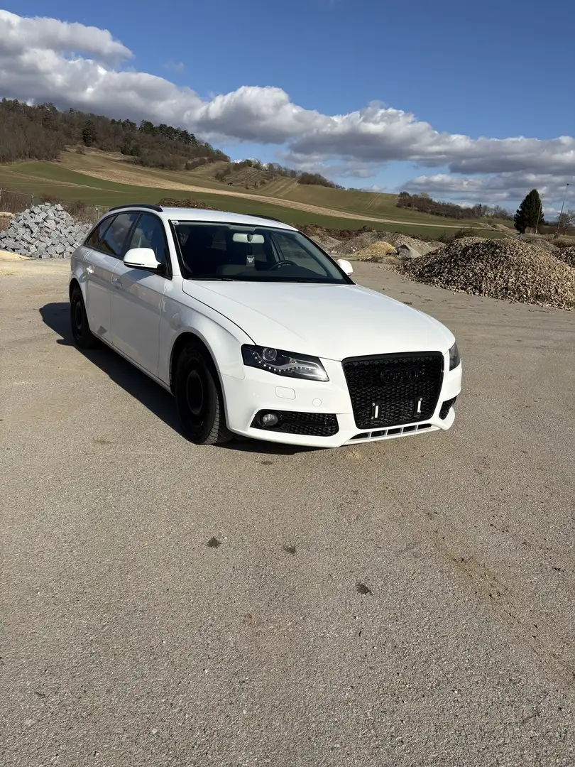 Audi A4 Avant 2,0 TDI DPF Weiß - 2