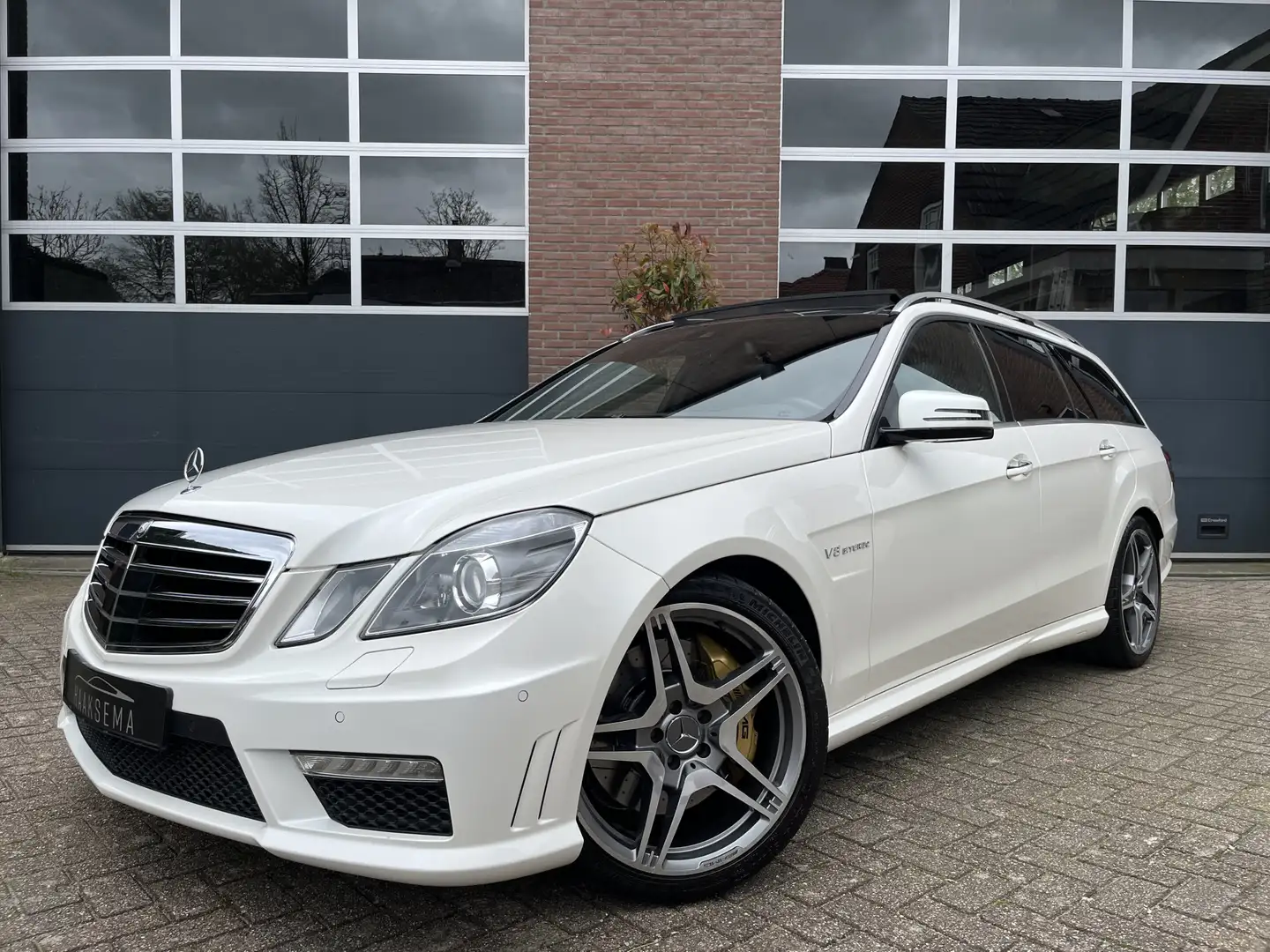 Mercedes-Benz E 63 AMG Estate | Performance Pack. | Nieuwstaat Wit - 1