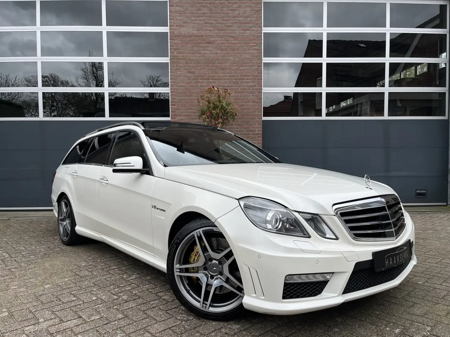 Mercedes-Benz E 63 AMG Estate | Performance Pack. | Nieuwstaat Wit - 2