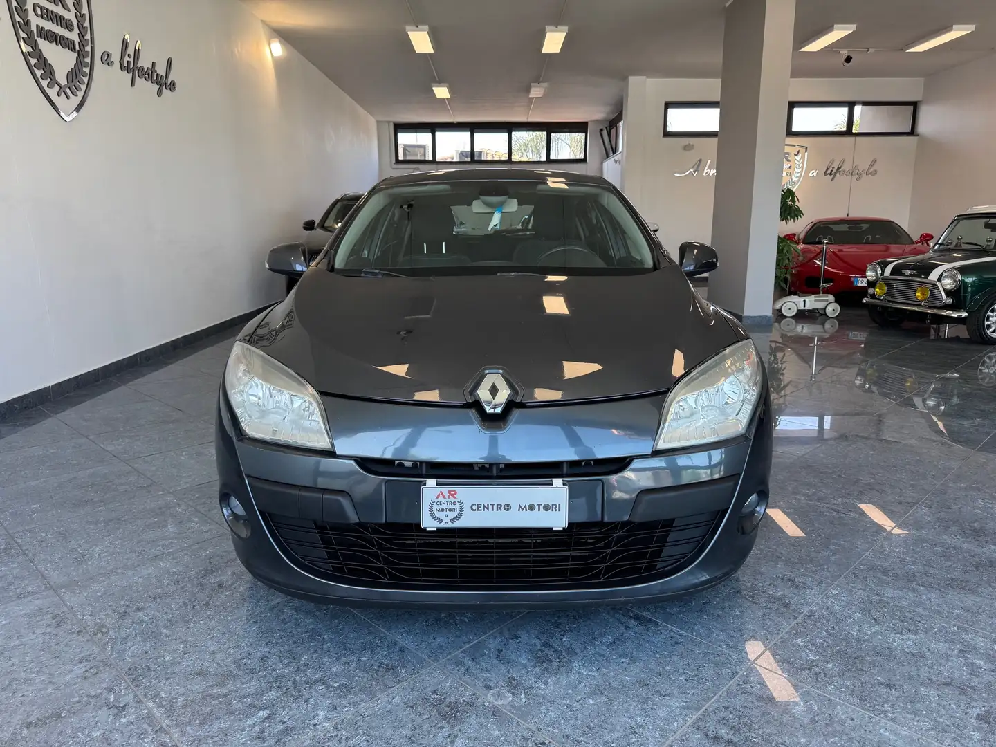 Renault Megane 1.5 Dci 110cv Cruise Cerchi In Lega Ottimo Stato Grigio - 2
