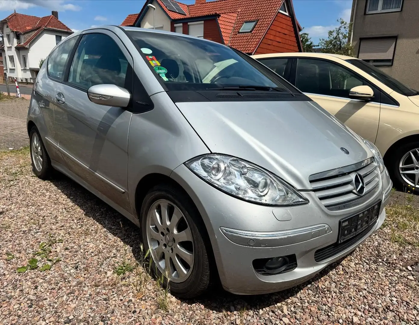 Mercedes-Benz A 200 A 200 (169.333)-AUTOMATIK-LEDER-PANORAMA Gris - 1