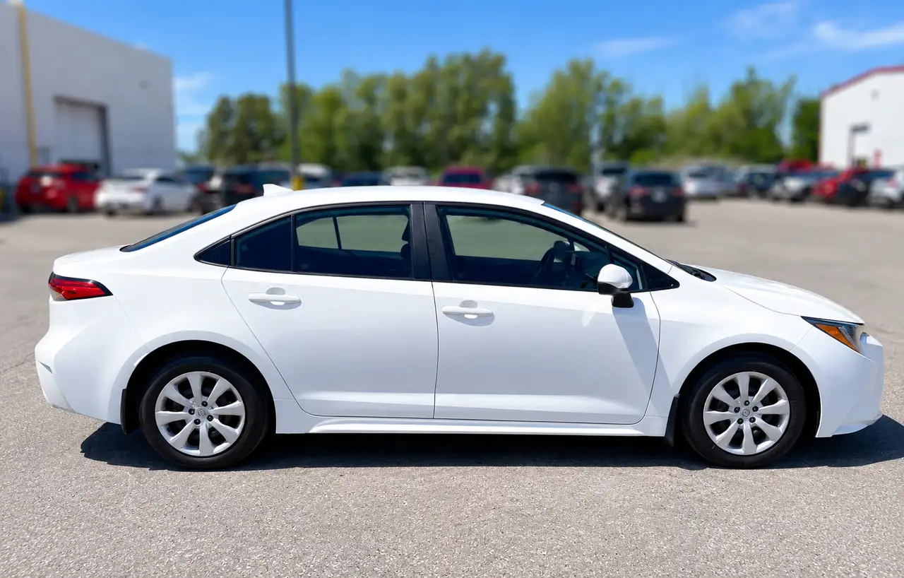 Toyota Corolla снимка Toyota Corolla