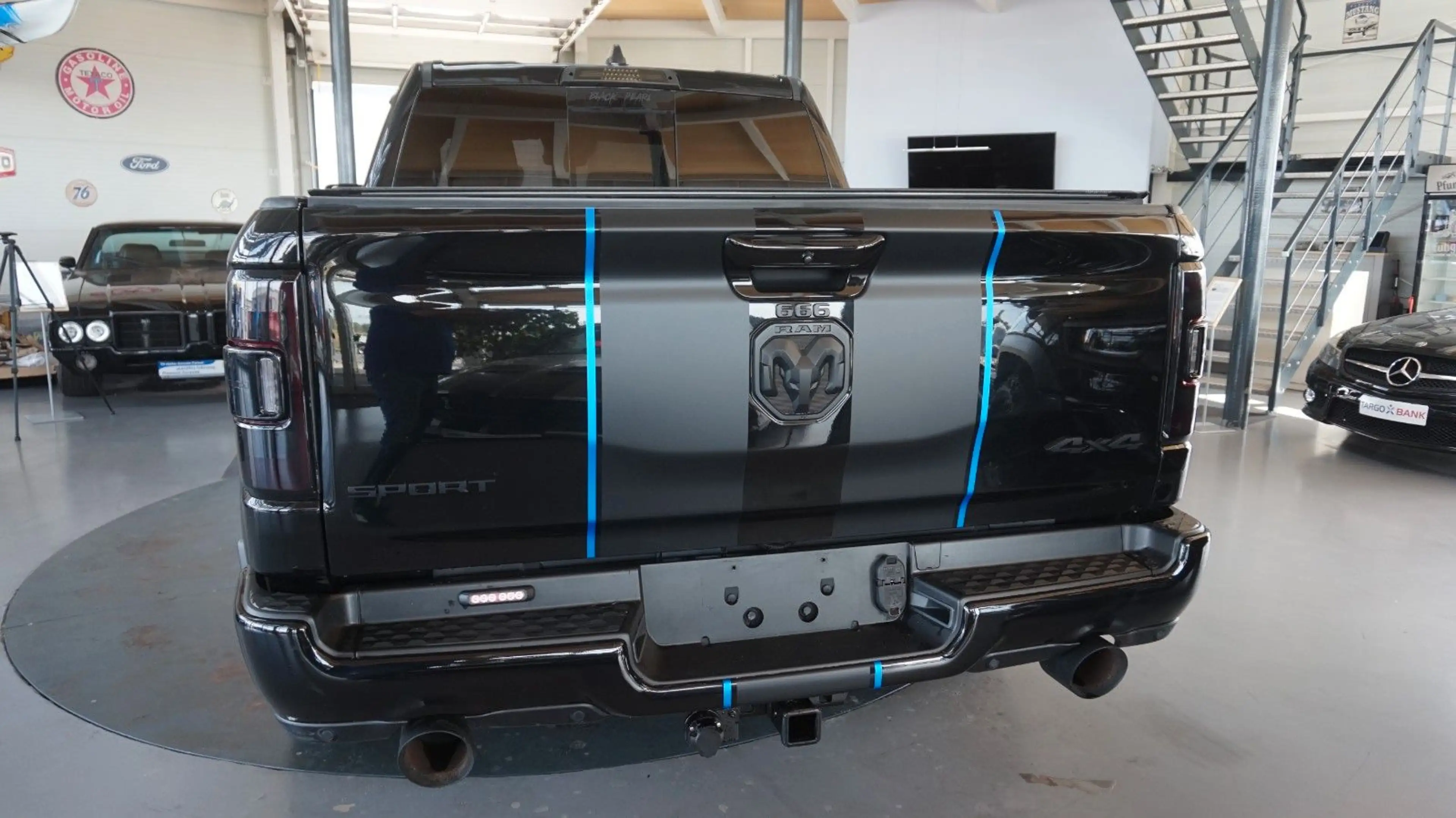 Dodge RAM 1500 HEMI *e Torque*AHK*Crew-Cab*4x4*Alu20* — photo 7