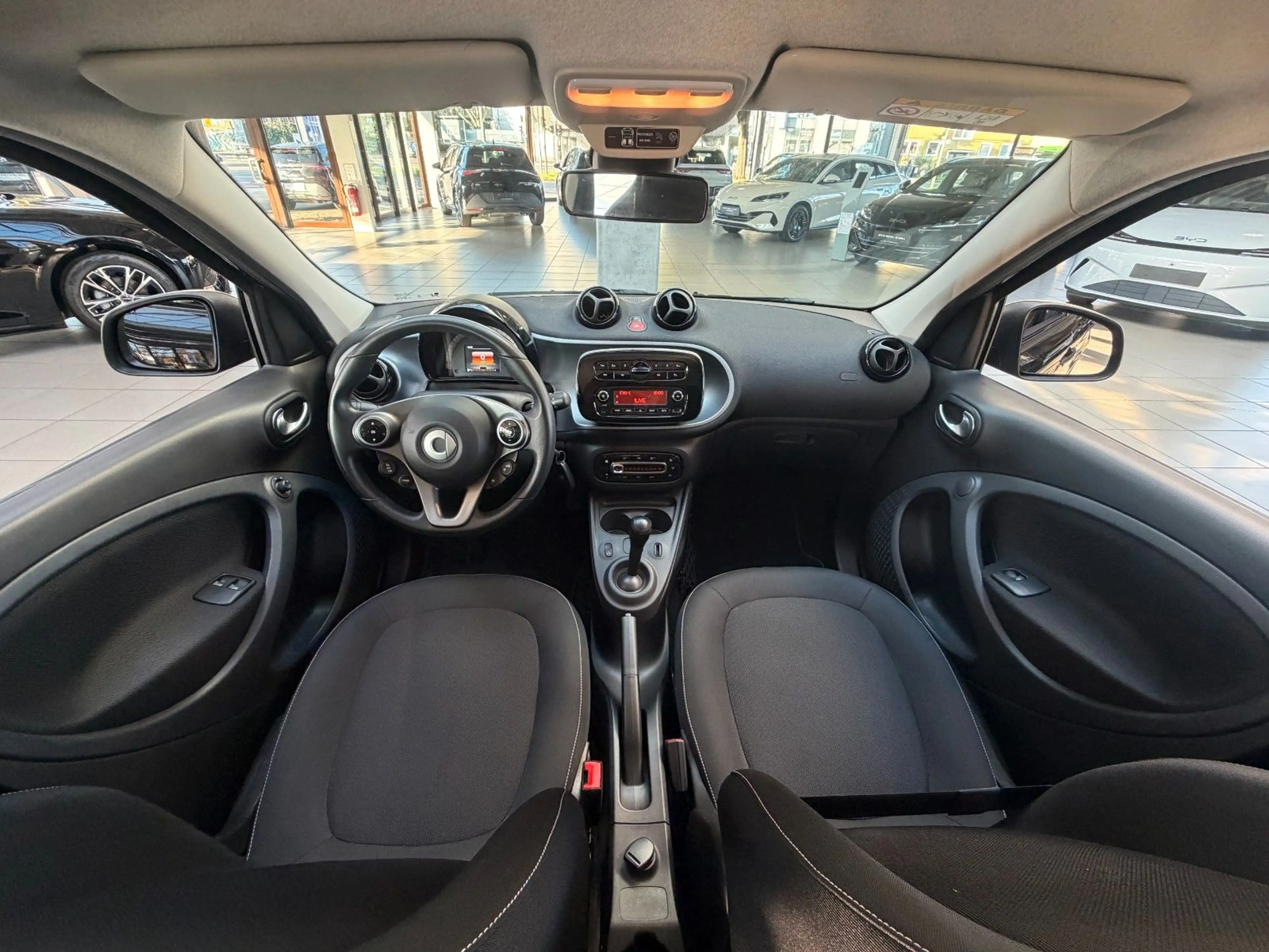 smart forFour forfour Basis 52 kW — photo 12