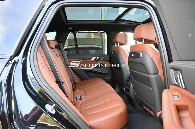 BMW X5 view 14
