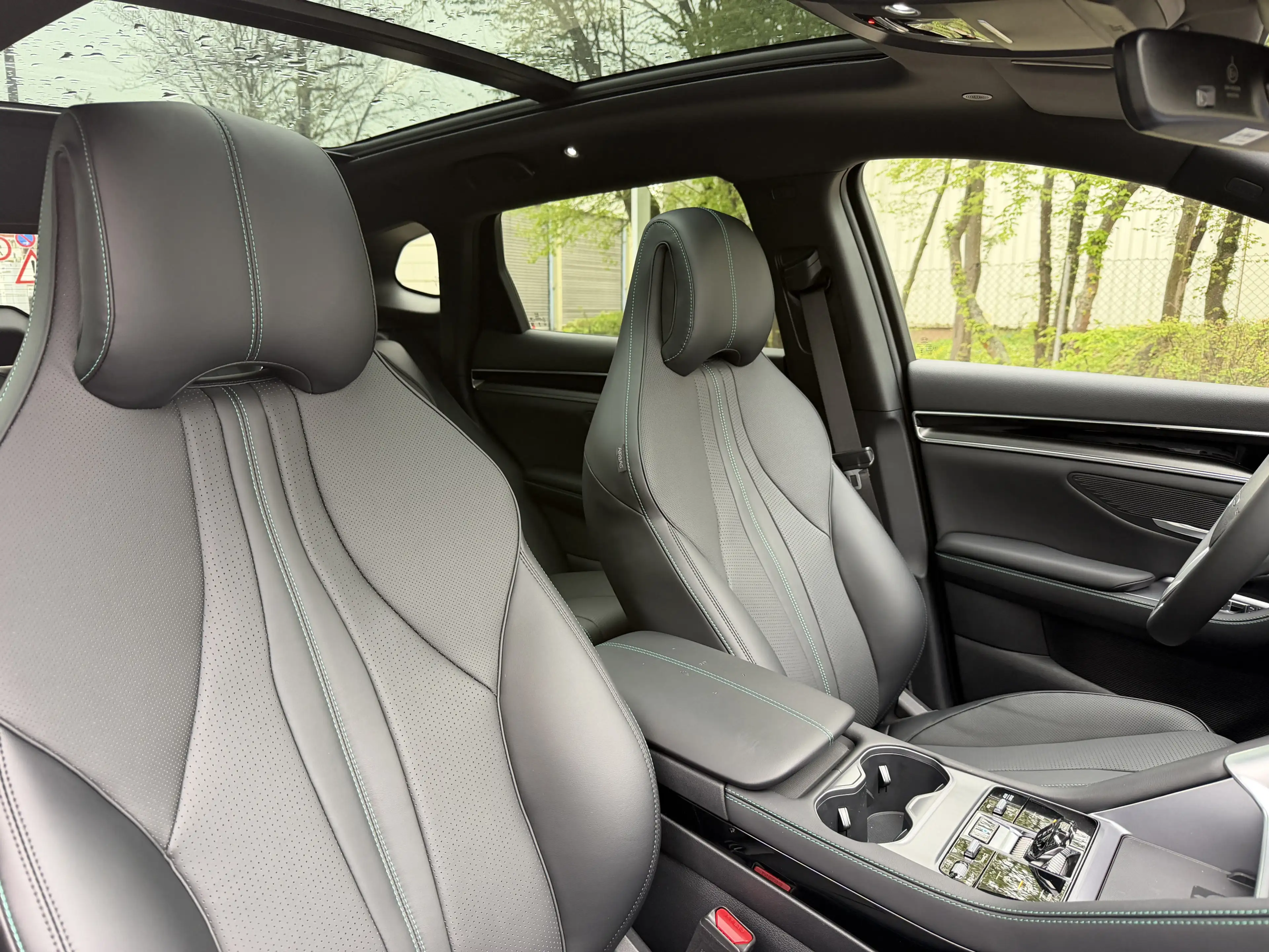 BYD Seal DM-i | Comfort | Plug In Hybrid | Pano 18,3 kWh 36 — photo 9