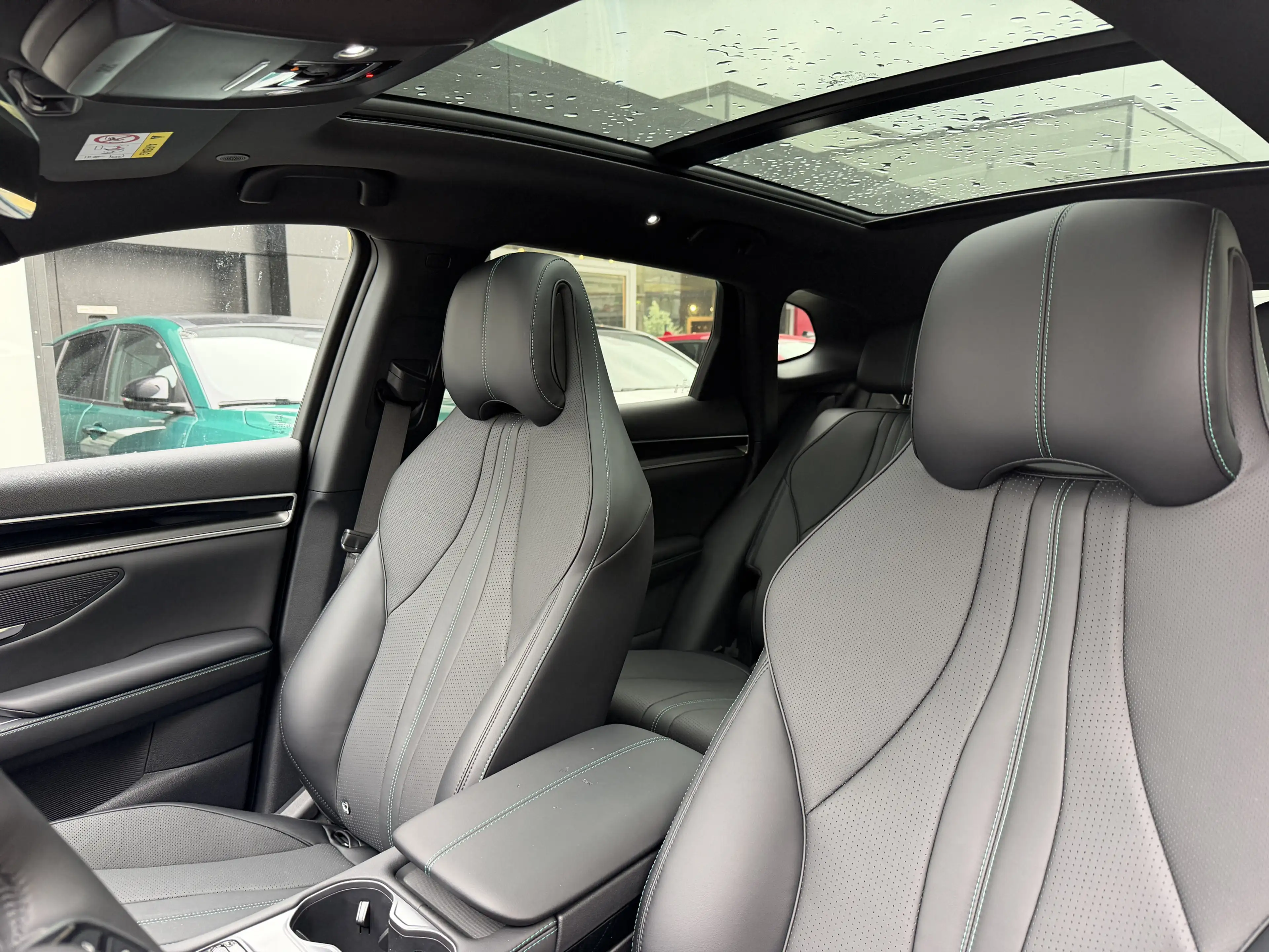 BYD Seal DM-i | Comfort | Plug In Hybrid | Pano 18,3 kWh 36 — photo 2