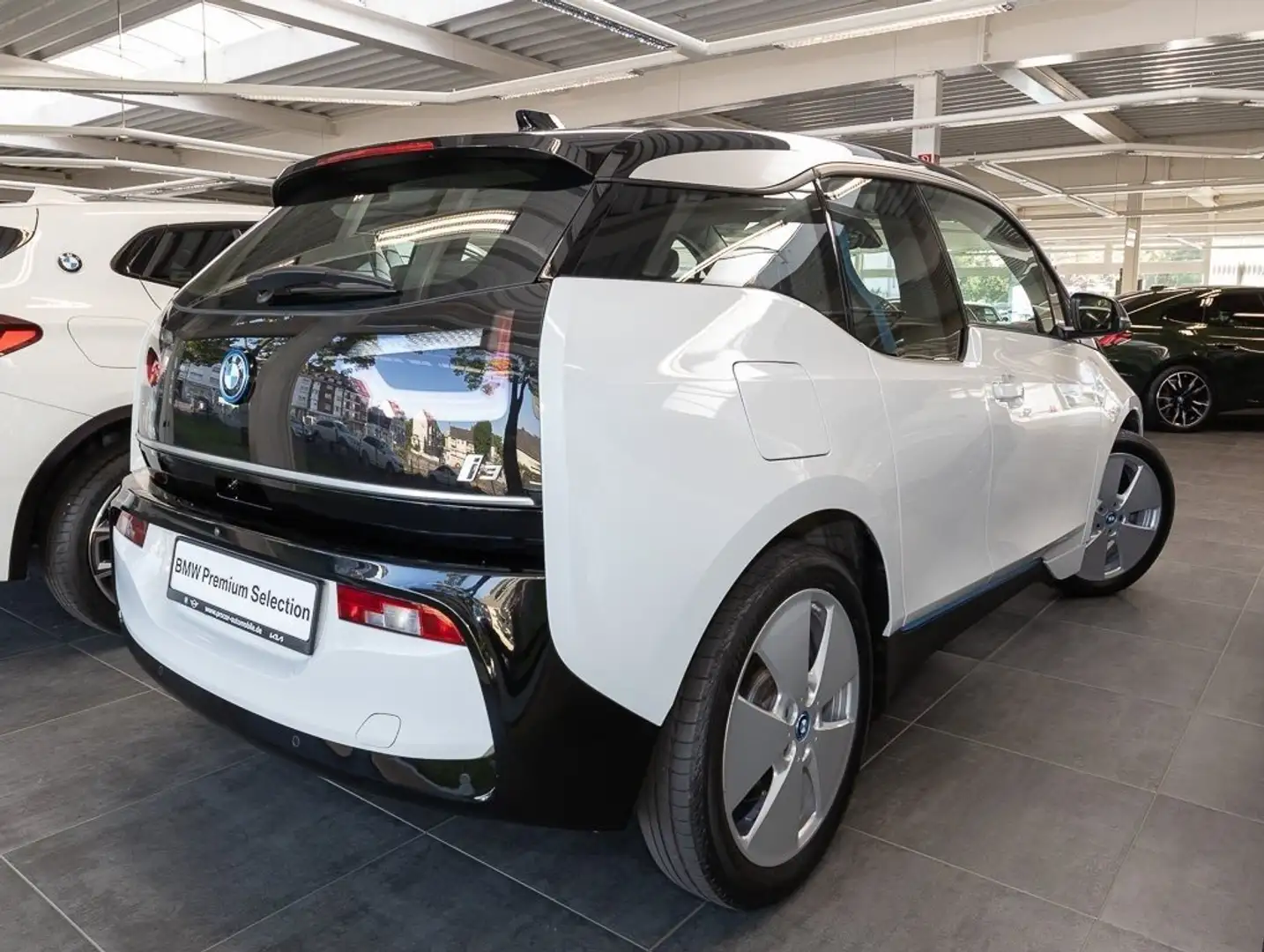 BMW i3 120 LED WLAN RFK Navi Prof. Tempomat Shz PDC Blanc - 2