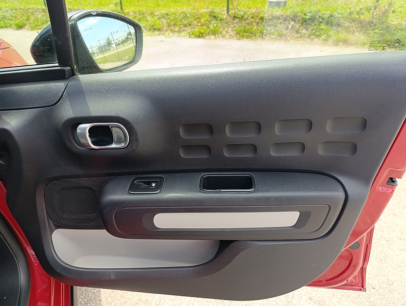 Citroen C3 1.6 BlueHDi 75 FAP Feel Start&Stop — photo 14