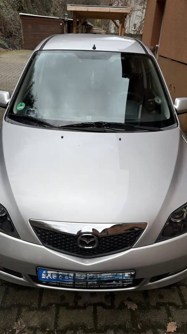 Mazda 2 1.4 Active (59kW) Grau - 2
