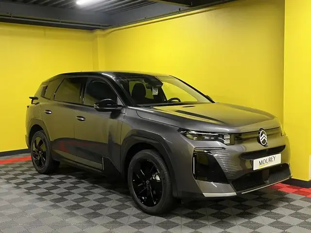 Citroen C5 Aircross view 3