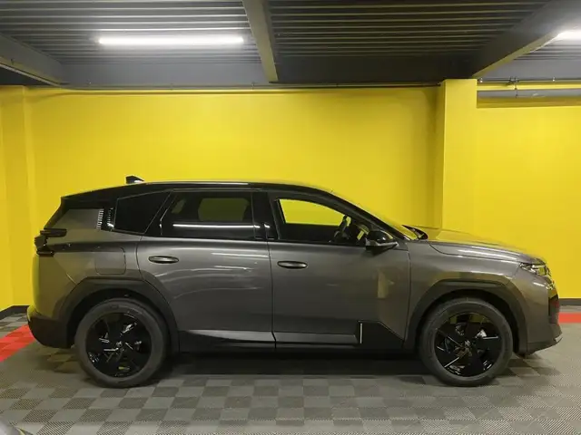 Citroen C5 Aircross view 4