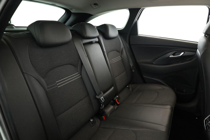 Hyundai i30 Kombi 1.5 T-GDI DCT Prime LED Navi ACC Kam — photo 13