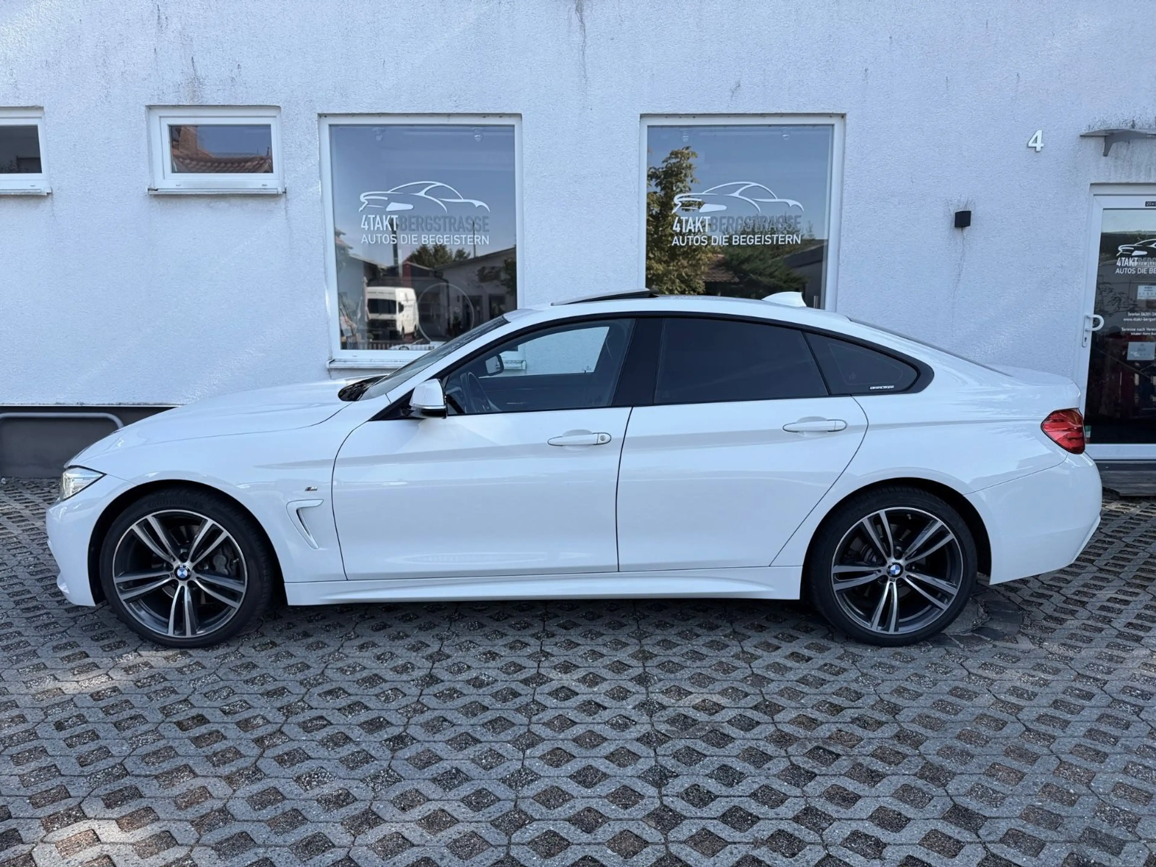 BMW 440 i xDrive Gran Coupé M-Paket Navi HUD h/k GLSD — photo 5
