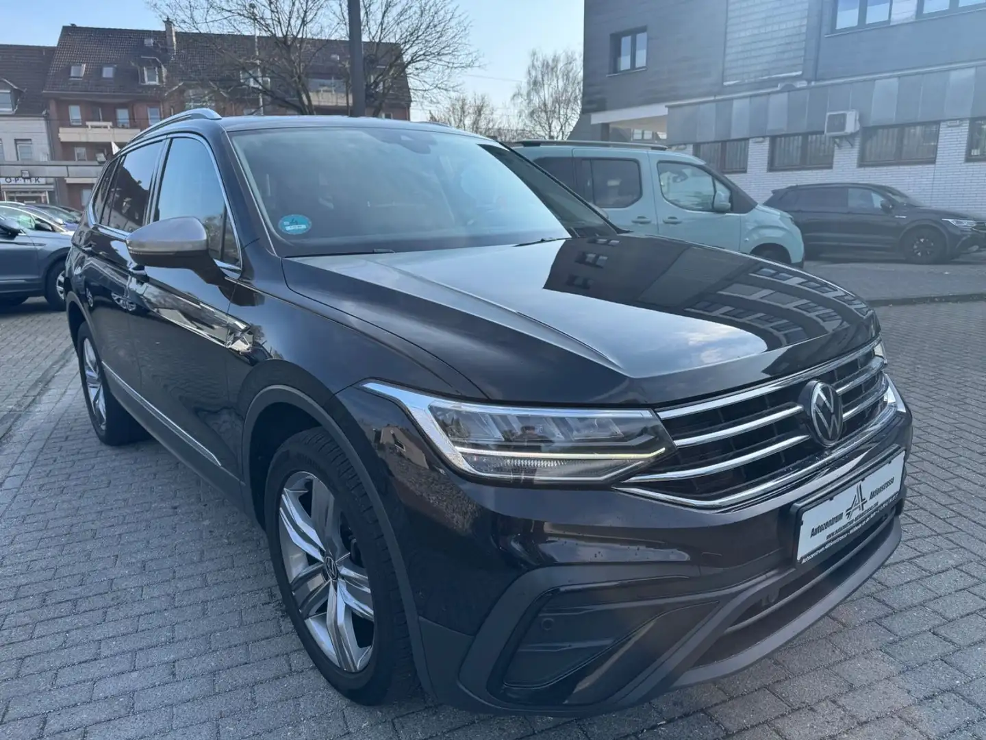 Volkswagen Tiguan Allspace Panorama LED Digital Ta. 19 Zol Schwarz - 2