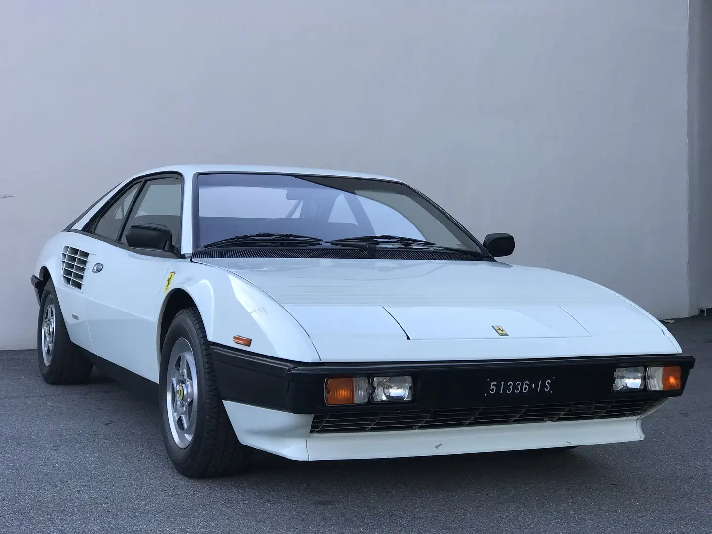 Ferrari Mondial 3.0 Quattrovalvole Bílá - 1