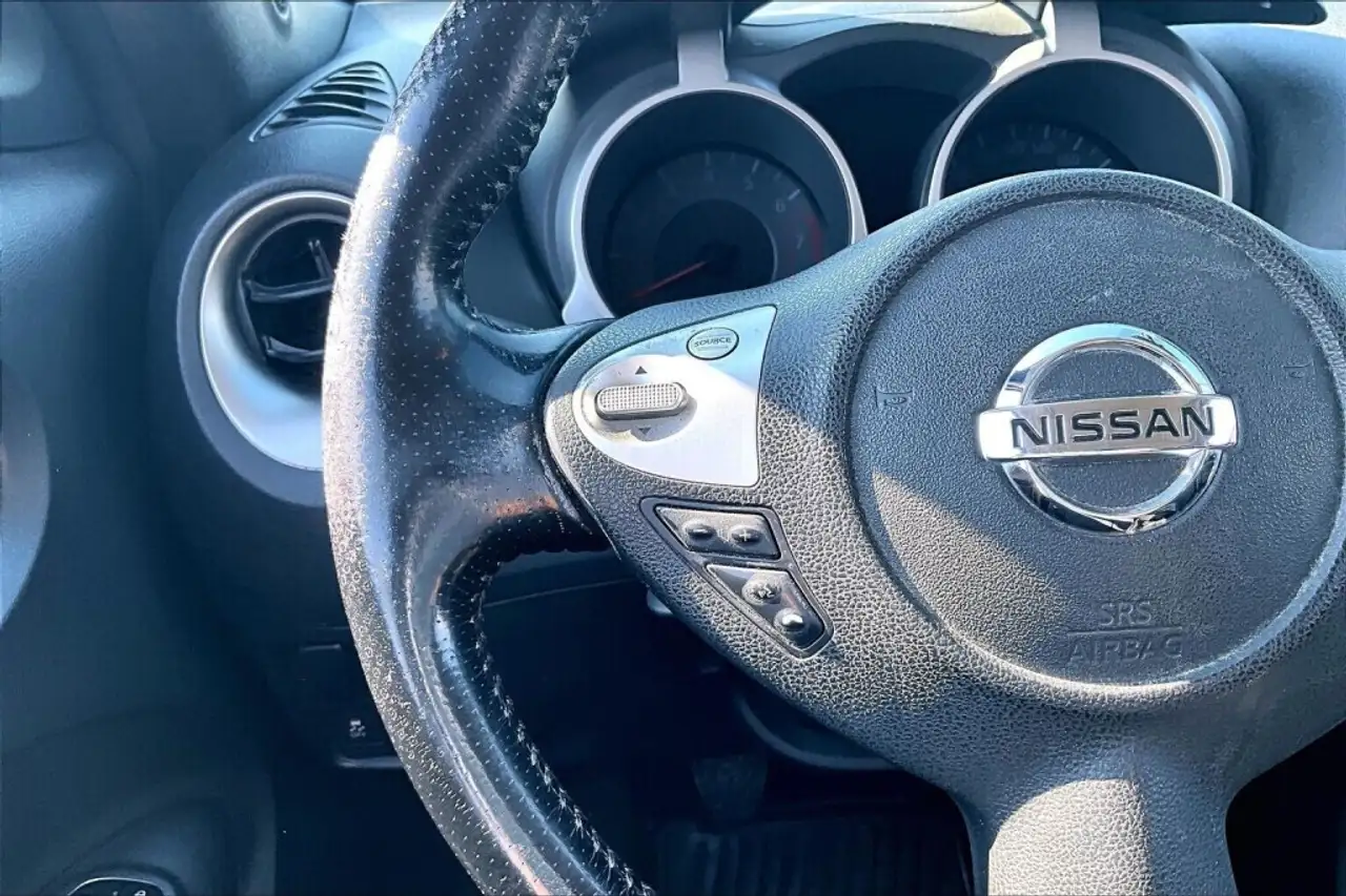 Nissan Juke photo Nissan Juke