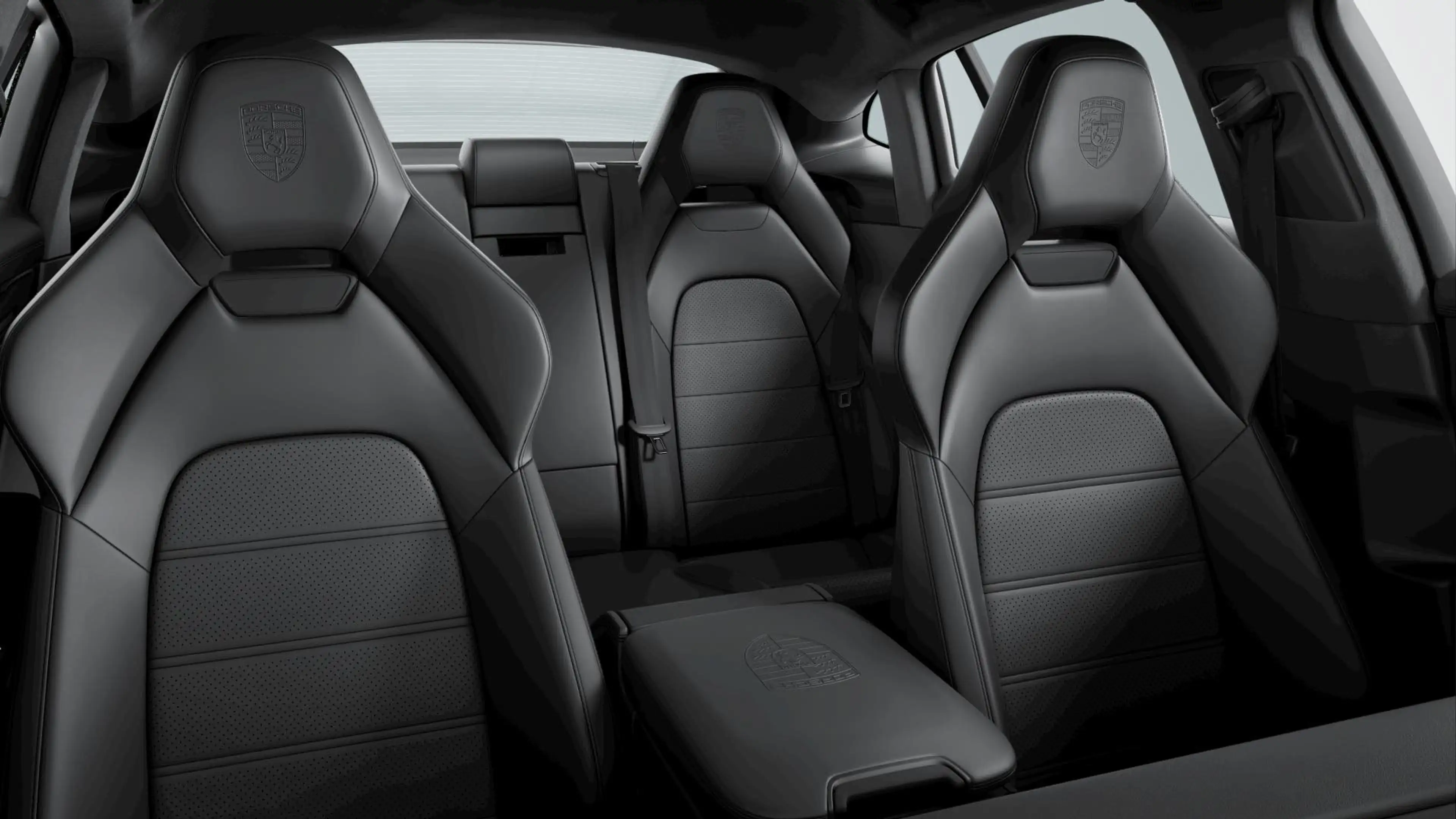 Porsche Panamera 4 E-Hybrid — photo 9