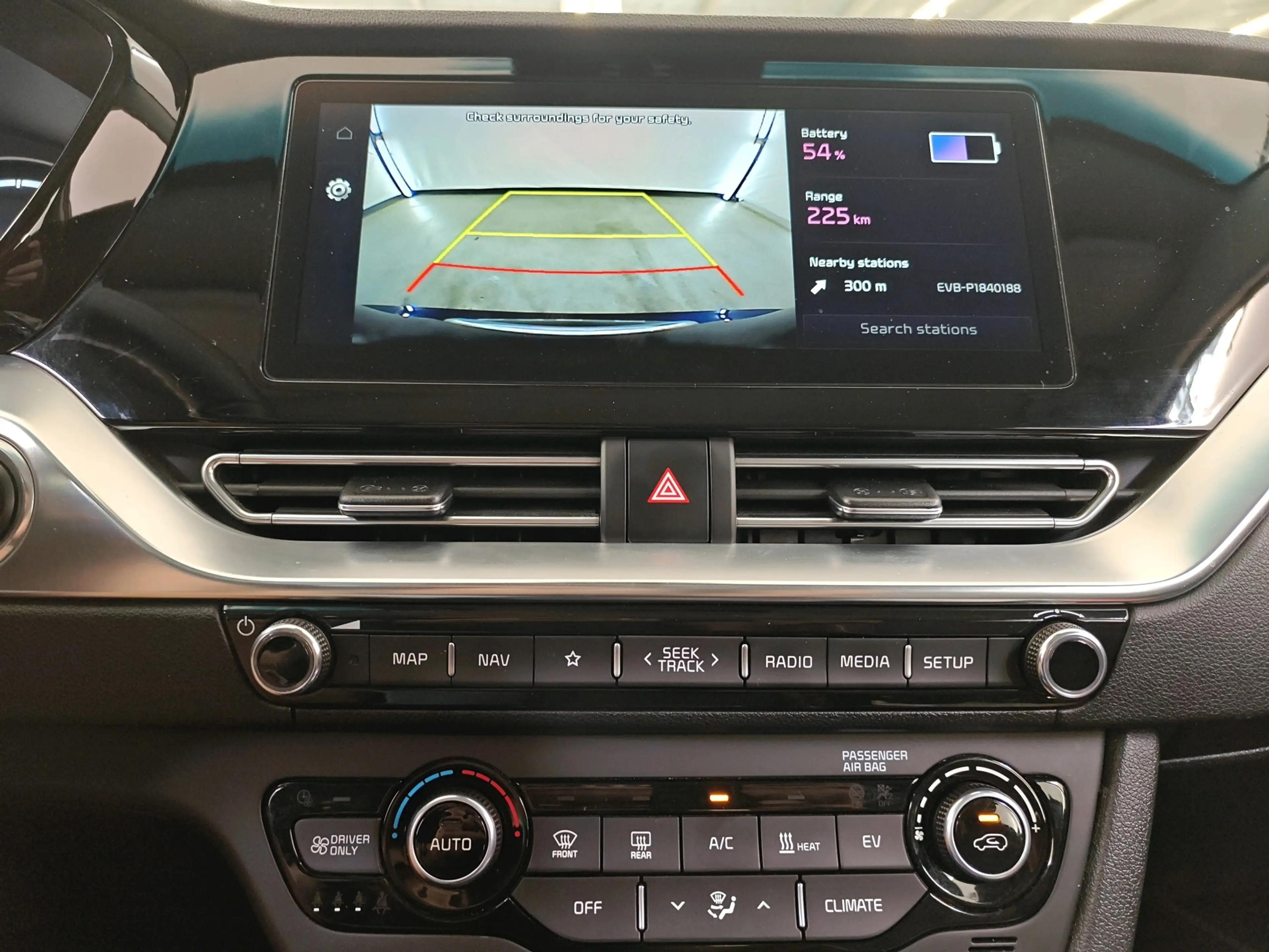 Kia e-Niro 64 kWh 204pk DynamicLine | SOH 100% | Warmtepomp | — photo 13
