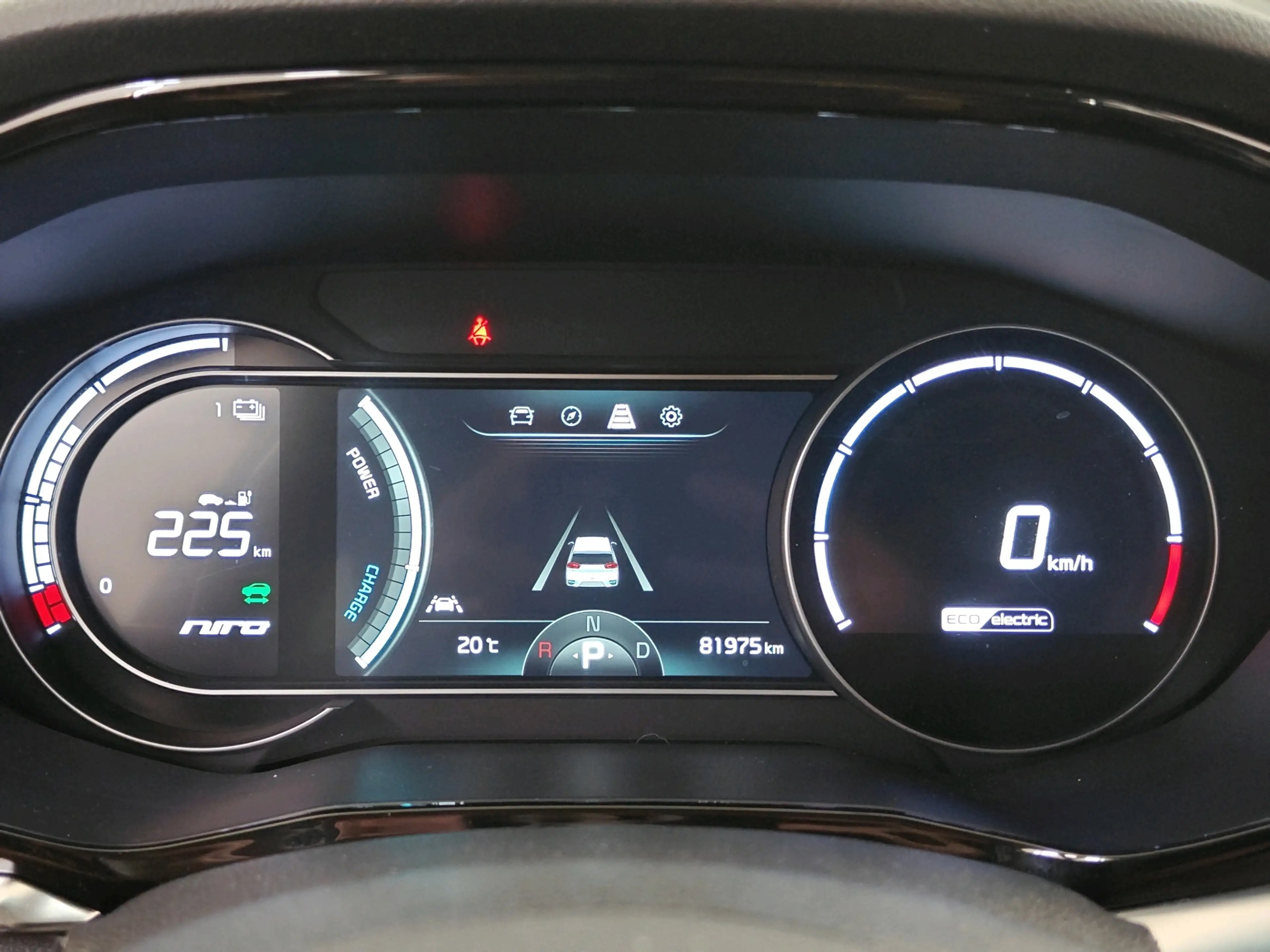 Kia e-Niro 64 kWh 204pk DynamicLine | SOH 100% | Warmtepomp | — photo 9
