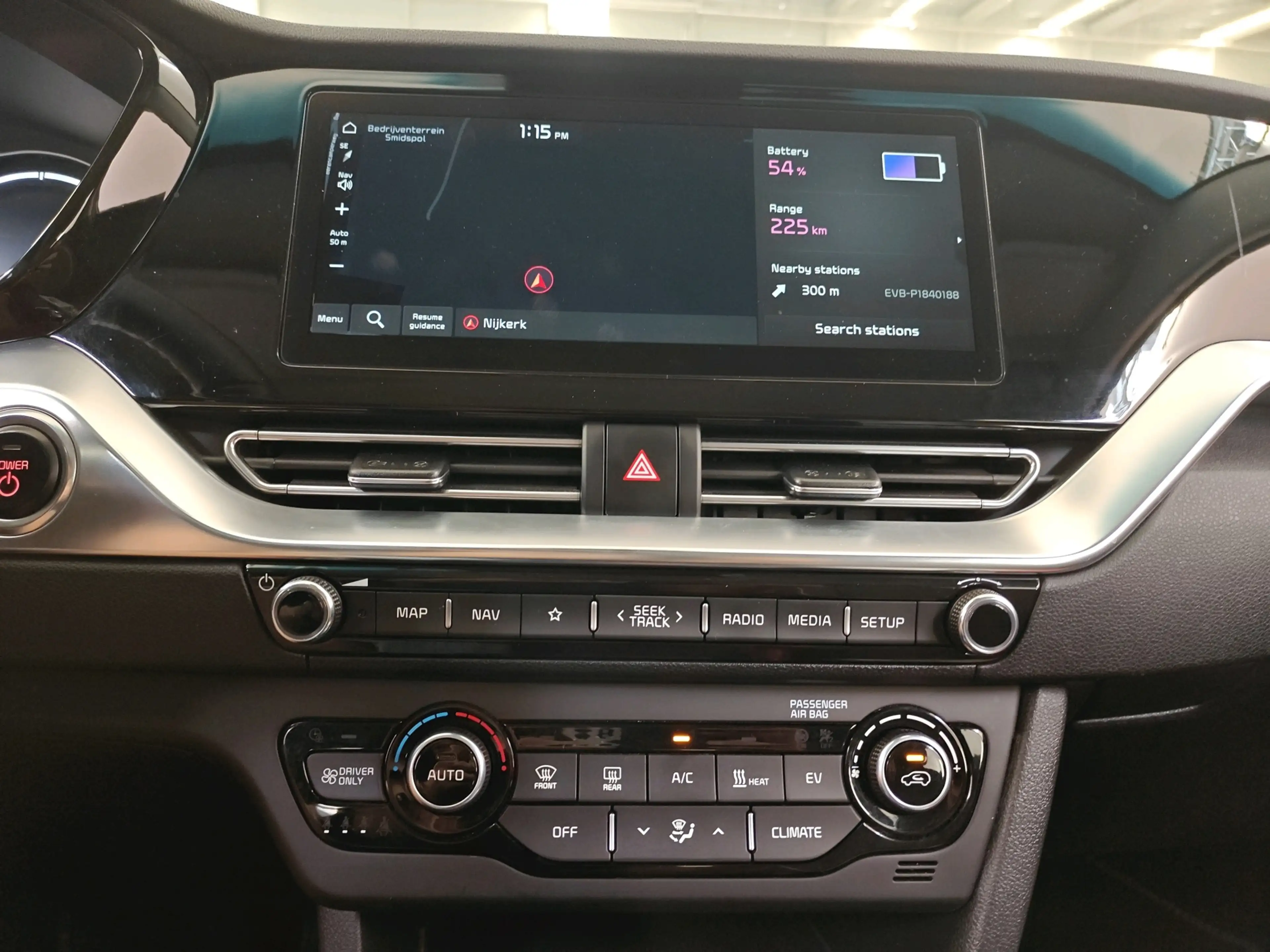 Kia e-Niro 64 kWh 204pk DynamicLine | SOH 100% | Warmtepomp | — photo 11