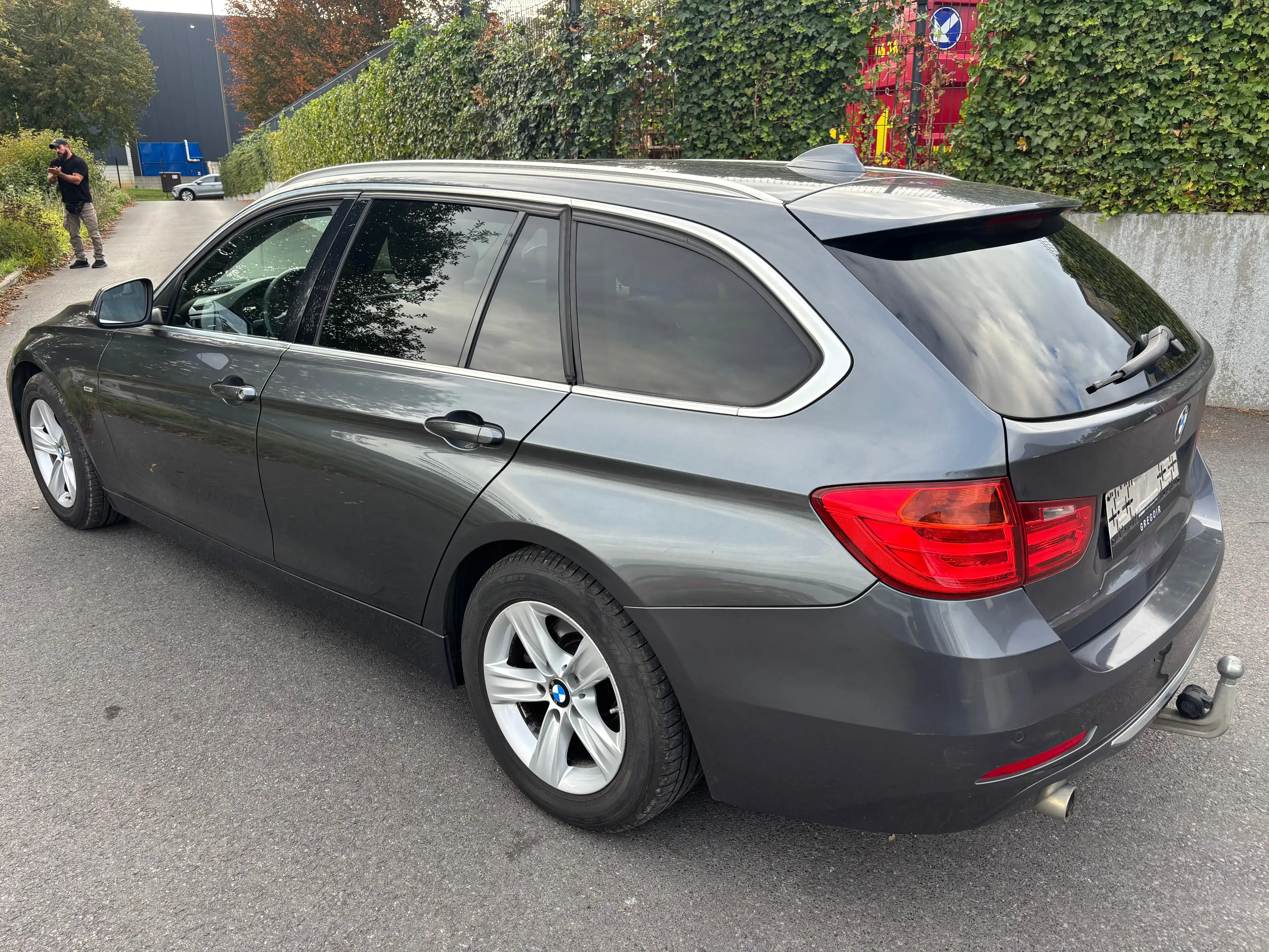 BMW 318 Touring 318 dA — photo 6