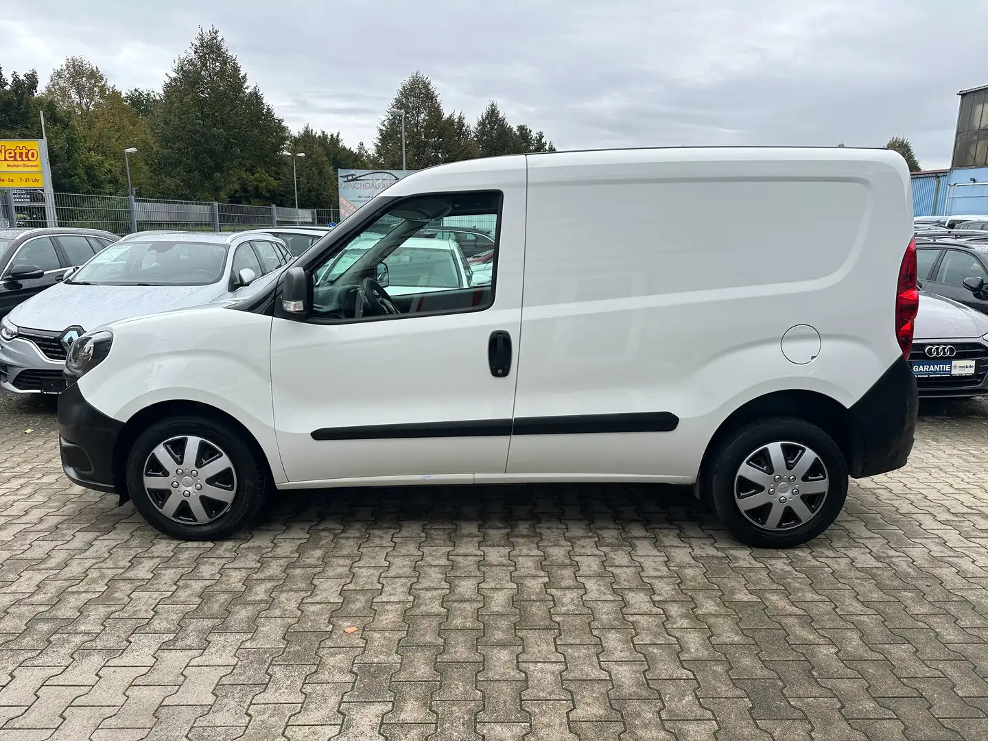 Fiat Doblo 1.3MultiJet*Klima*Parkpilot*Vario-Gitter*SR+WR Weiß - 2