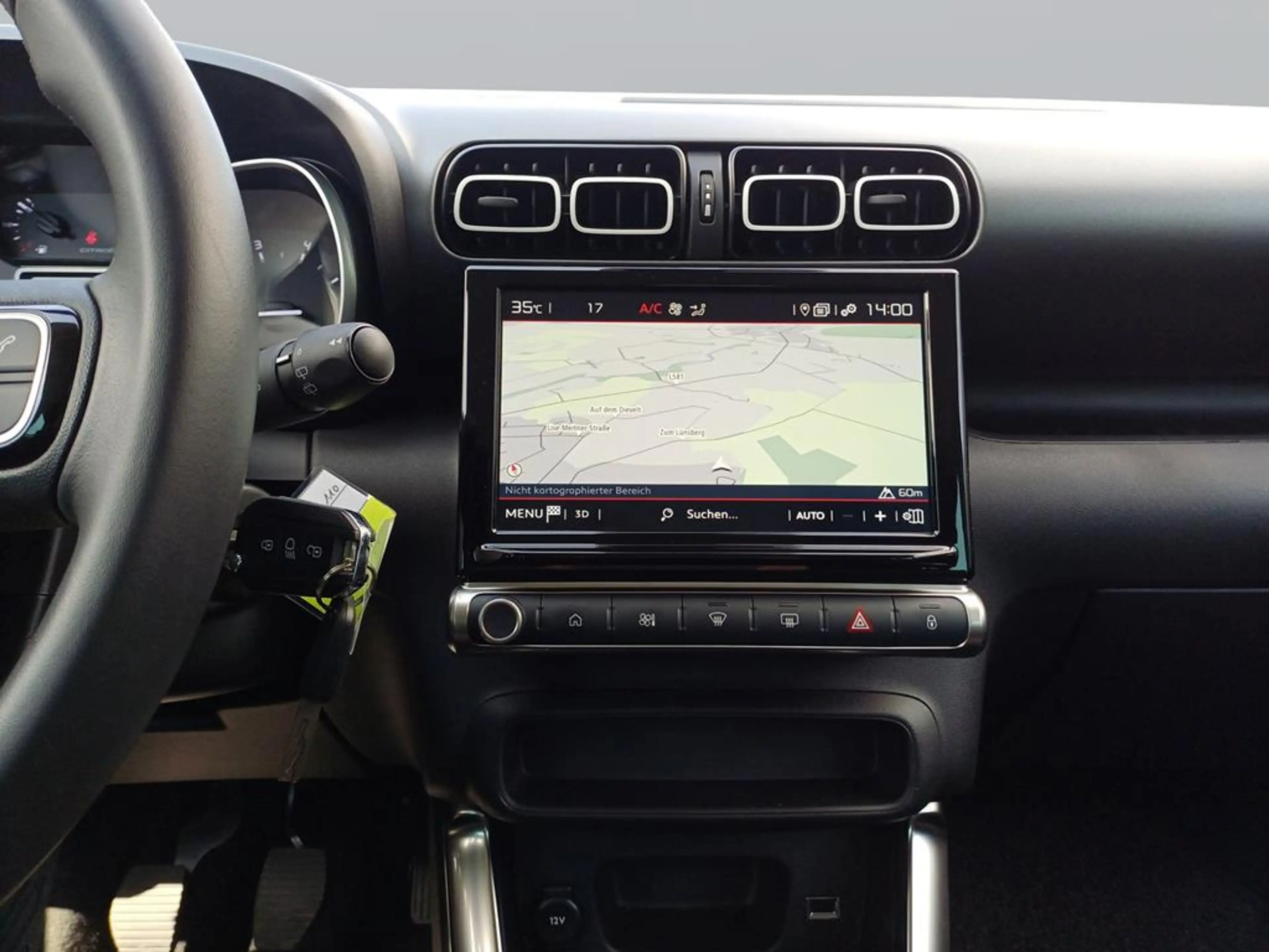 Citroen C3 Aircross PureTech 110 S&S Shine — photo 12