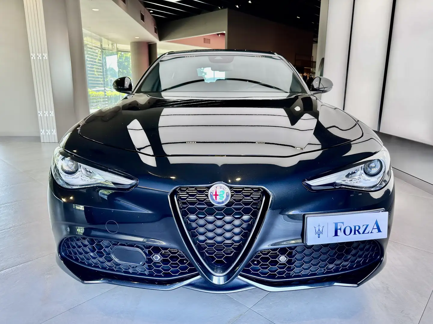 Alfa Romeo Giulia Giulia 2.2 t Veloce Q4 210cv awd auto MY20 Schwarz - 2