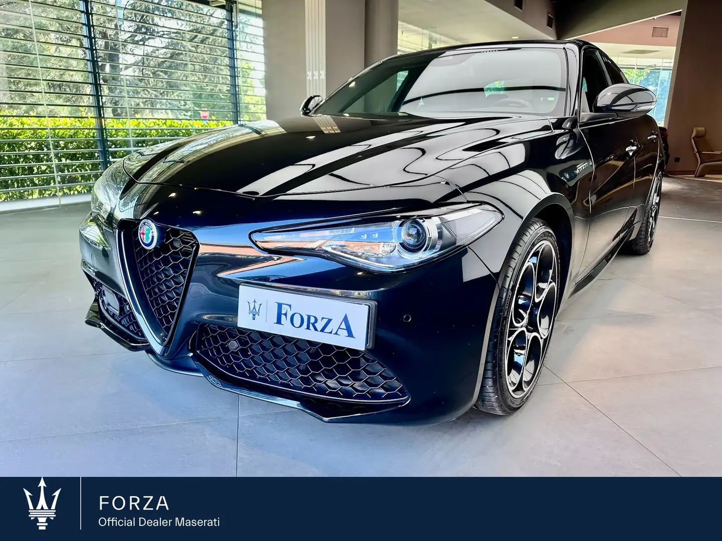 Alfa Romeo Giulia Giulia 2.2 t Veloce Q4 210cv awd auto MY20 Schwarz - 1