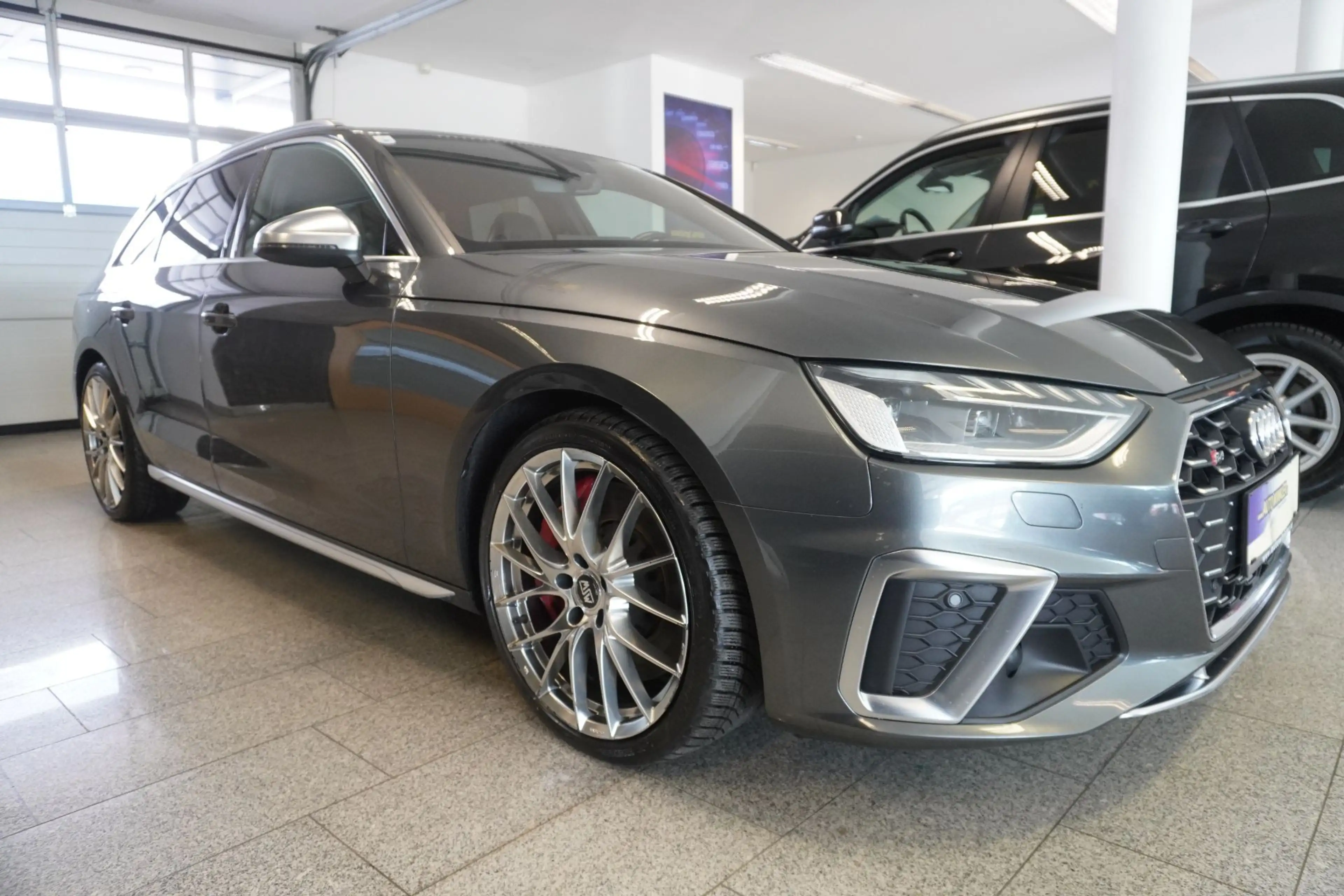 Audi S4 Avant TDI quattro Aut. Leder/Matrix — photo 3