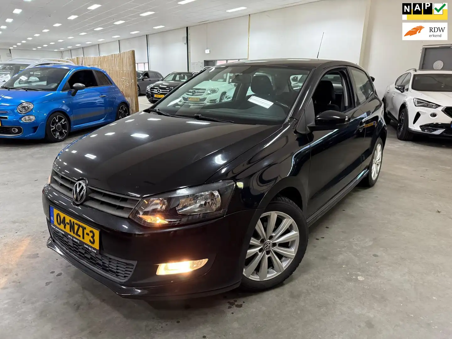 Volkswagen Polo 1.2 TDI BlueMotion / MULTIEMEDIA-NAVI / NIEUWE APK Noir - 1