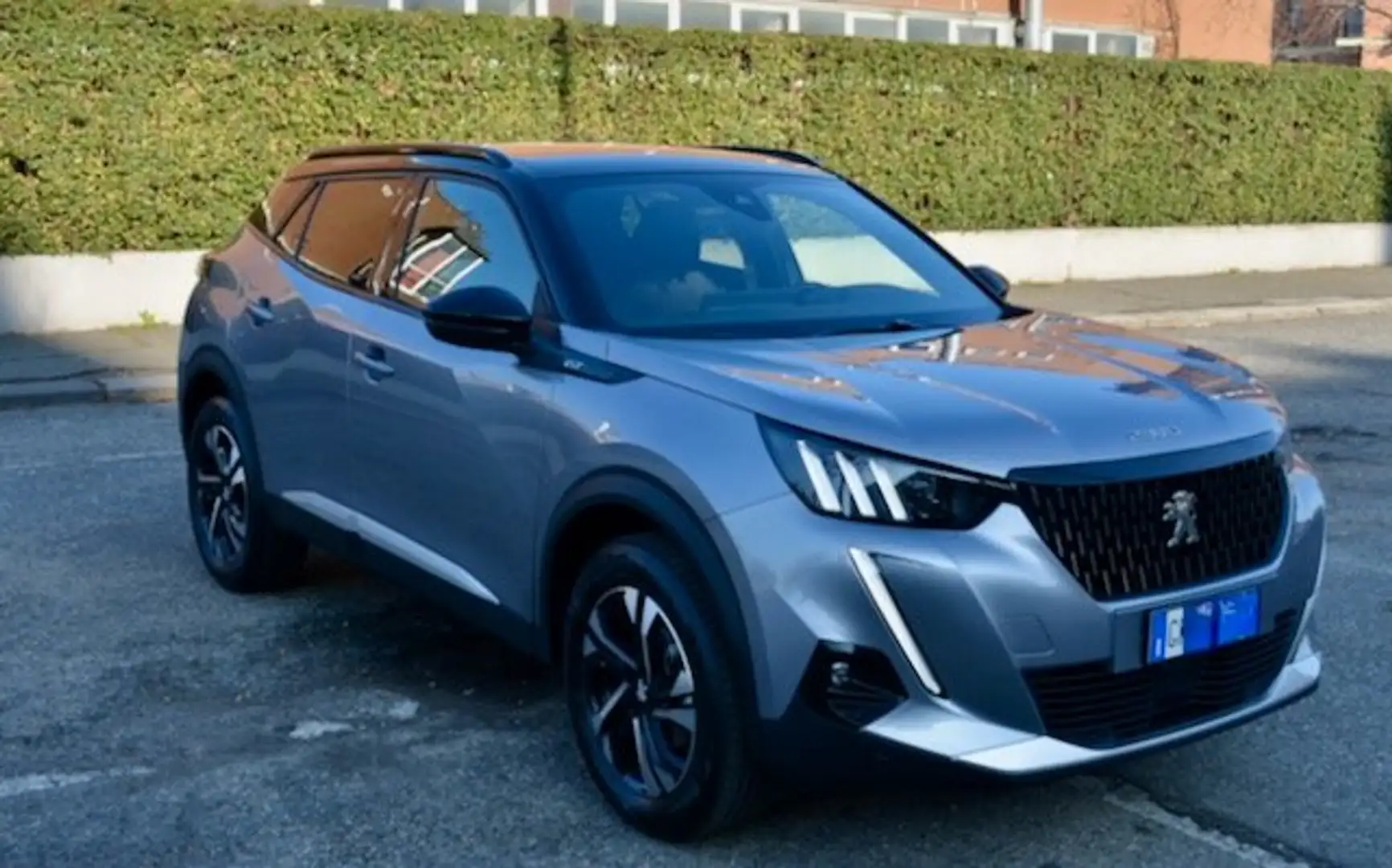 Peugeot 2008 2008 1.2 puretech GT LINE Automatica 136 cv Grigio - 1