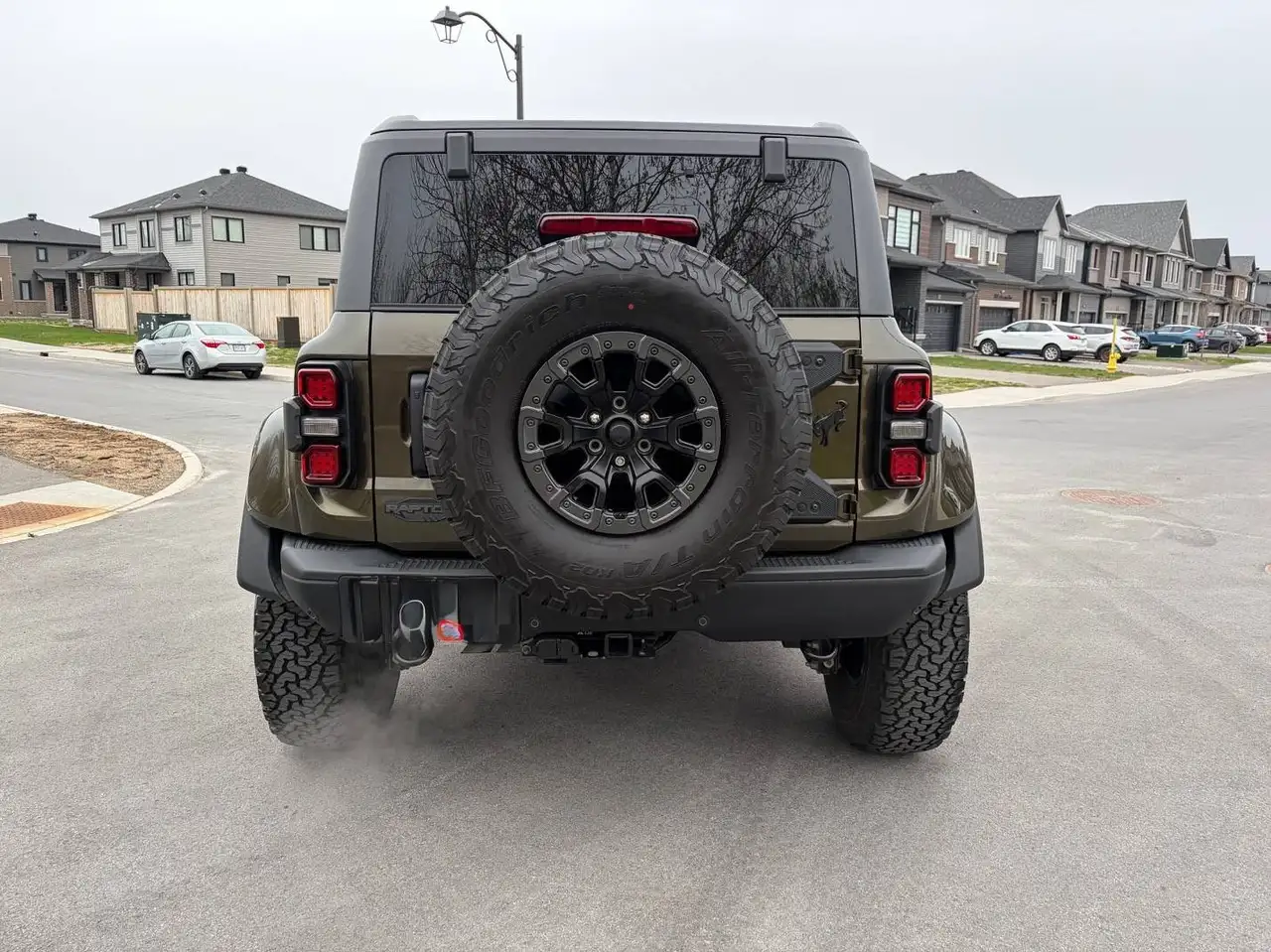 Ford Bronco photo Ford Bronco