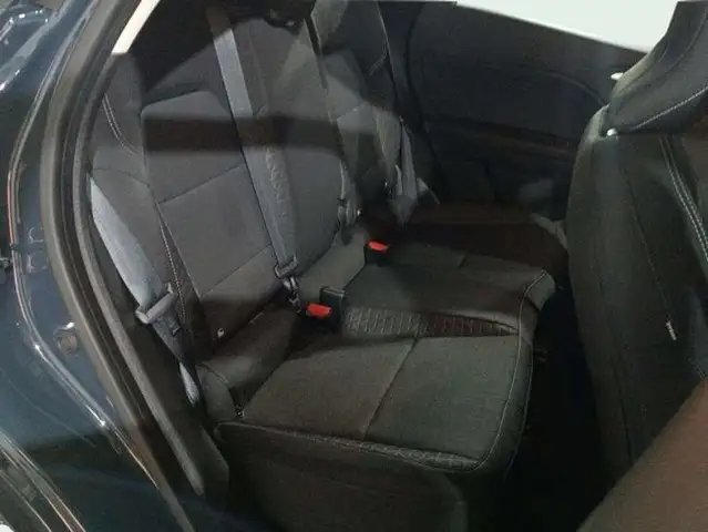 Renault Captur view 15