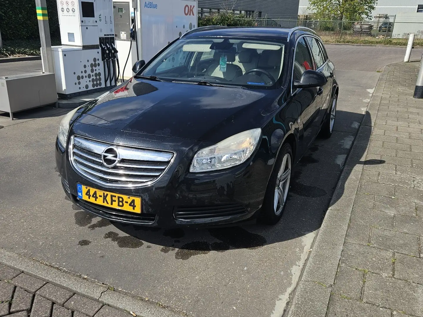Opel Insignia 1.6 Turbo Sports Tourer Edition - 1