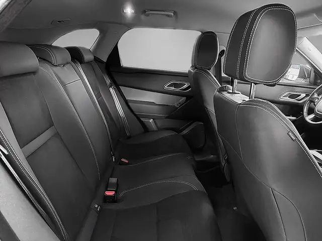 Land Rover Range Rover Velar view 11