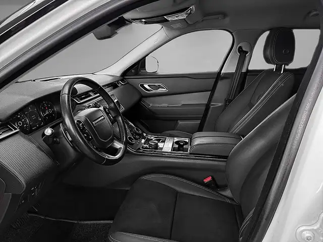 Land Rover Range Rover Velar view 7