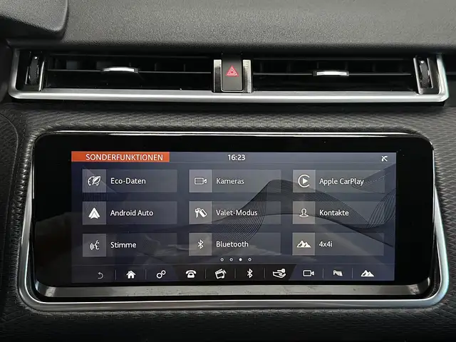 Land Rover Range Rover Velar view 16
