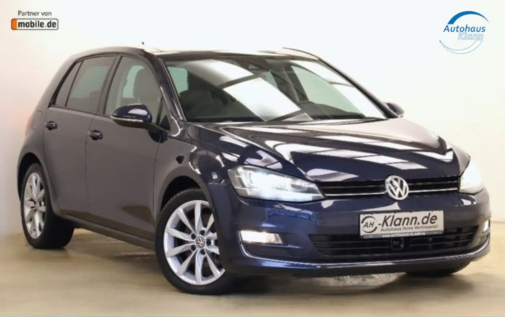 Volkswagen Golf 7 2.0TDI 150PS Highline Keyless ACC Pano Синій - 1