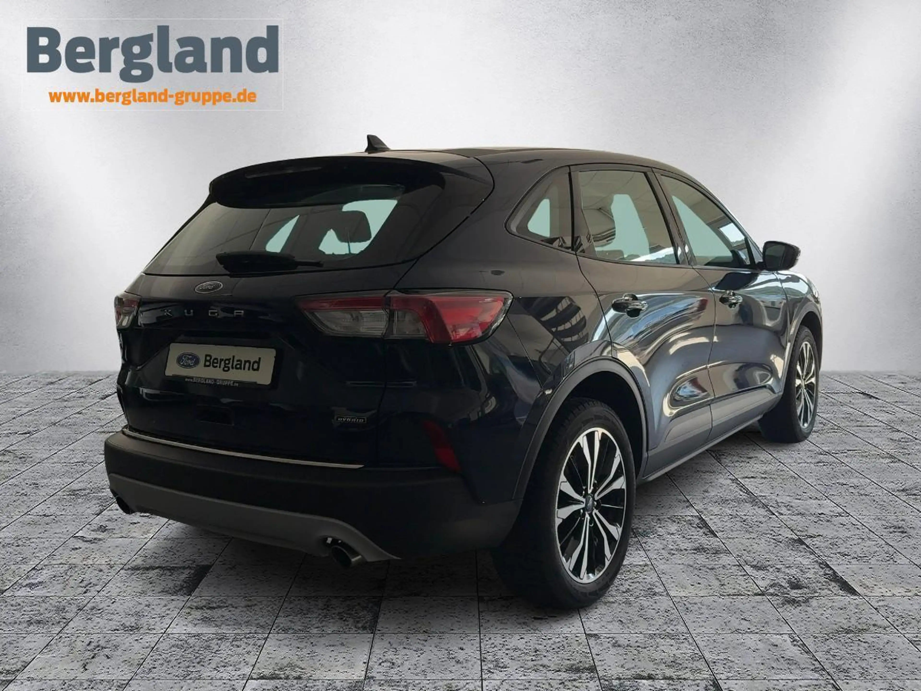Ford Kuga Cool & Connect PHEV — photo 4