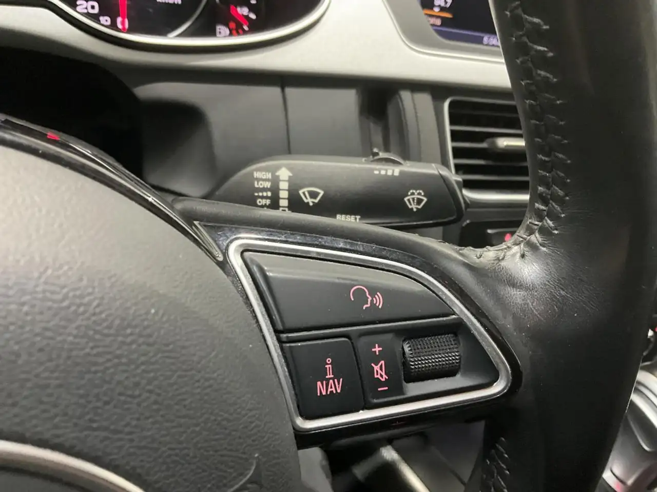 Audi A4 снимка Audi A4